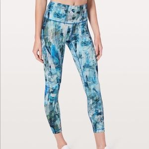 NWOT Lululemon Wunder Under 8 25” luxtreme